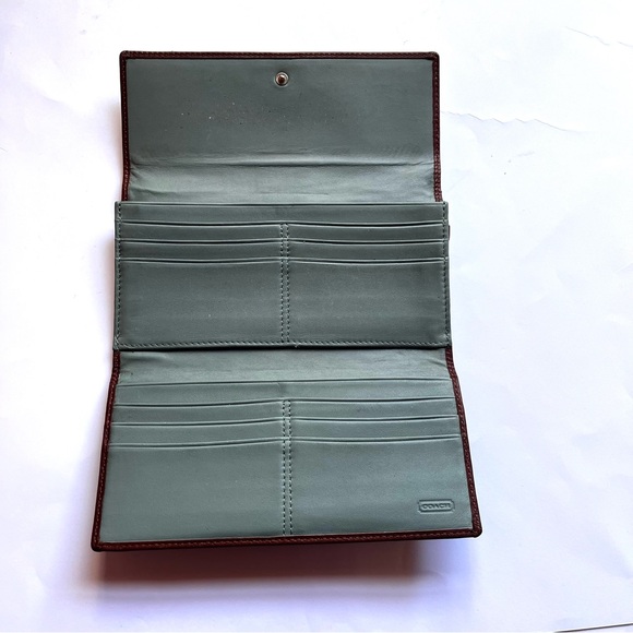 Coach Vintage Brown Leather Trifold Ladies Wallet - Picture 7 of 7